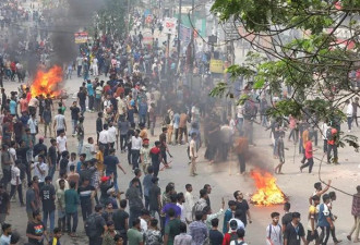 孟加拉国抗议“公务员配额”席卷全国,已致163死