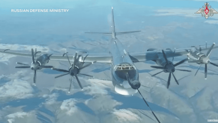 中国军机首次在阿拉斯加被美拦截 美防长严厉回应
