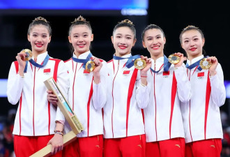 五位高颜值少女奥运为国摘金创历史，超美中国风体操服却让她们不舒服？