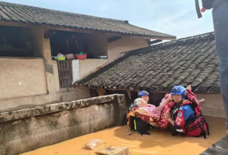 中国南方暴雨 公益捐款罕见减少：企业明星不愿捐