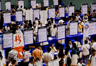 逾千万毕业生涌求职 中国7月青年失业率攀至17.1%