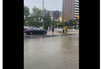 多伦多Costco被淹！大批顾客&quot;蹚水&quot;购物！100mm雷暴警报升级！