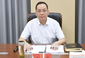 任市委书记一年后，潜江市委书记盛文军主动投案