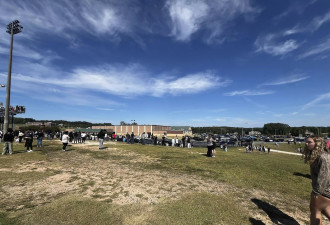 突发！乔州高中枪击案 至少4死30伤枪手疑为学生