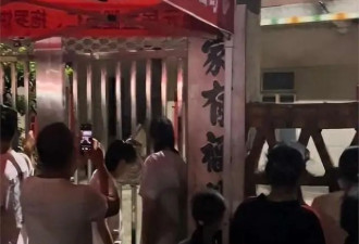 全红婵大伯家女儿罕见现身，亭亭玉立长相出众，全程在帮爷爷干活