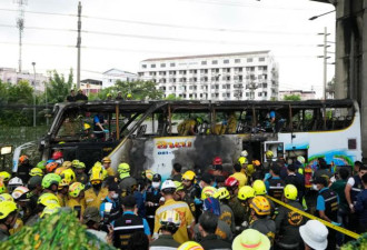 车上11个天然气罐...泰校车起火吞噬23条生命