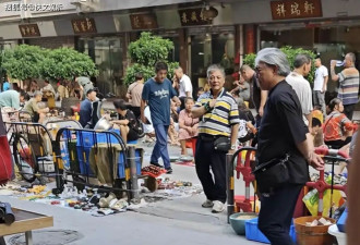 78岁霍震霆低调逛地摊！身家数千亿仍节俭 ....