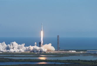 NASA宇宙飞船飞向木星卫星木卫二 寻找生命的关键