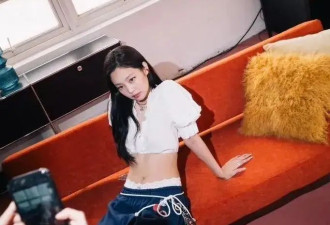 Jennie Sagging上新！是“擦边”还是克制的性感？