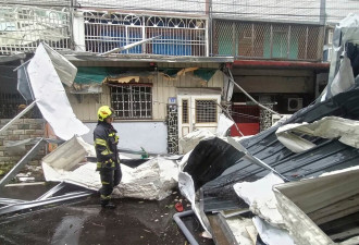 强台“康妮”来袭 全台停摆并预警撤离8,600人