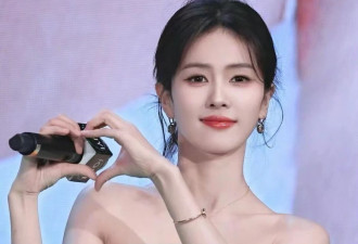 当47岁左小青与30岁白鹿同框 才知道骨相美和皮相美的区别