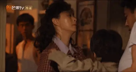 闫妮和蒋欣，你俩把日子过好，比什么事儿都好！