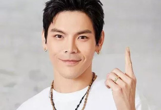 为了红，他也太拼了吧？