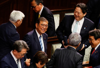 石破茂赢得众议院首相选举投票 弱势施政前景艰难