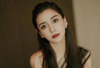 angelababy用四个字试水复出，已被软封杀13个月