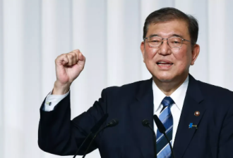 刚上任，他就给美国纳投名状，要干三件大事