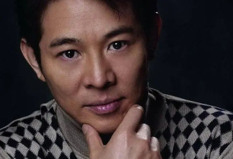 李连杰近况曝光：脸部浮肿老到脱相，看着有点吓人