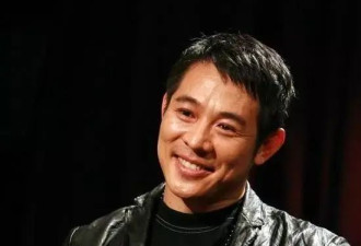 李连杰近况曝光：脸部浮肿老到脱相，看着有点吓人