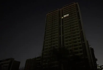 34岁单亲妈妈，带女儿入住烂尾楼的76天