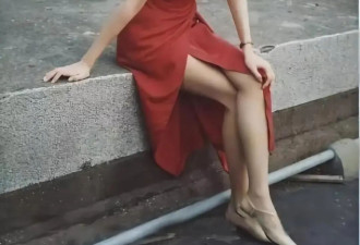 香港第一美女关之琳的昔日靓图!肤白貌美性感迷人