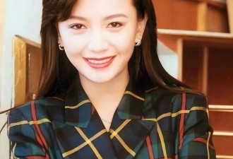 独自将儿子抚养长大，如今儿子成她的骄傲
