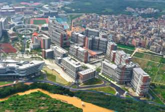 恐毕业后找不到工作 广东近1千5准大学生放弃入学