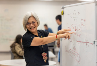 疫情致数学差 华裔教授吁捐助课辅中心