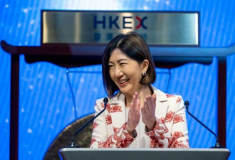 英语也消失....香港逐渐远离西方