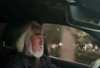张纪中为4岁女儿开家长会，坐教室里像爷爷带孙女，父女相差69岁