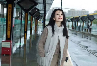 又被高圆圆美到！随便一拍都绝美，哪像45岁
