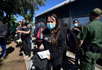 川普拟优先驱逐“中国役龄非法移民” 亚裔忧心