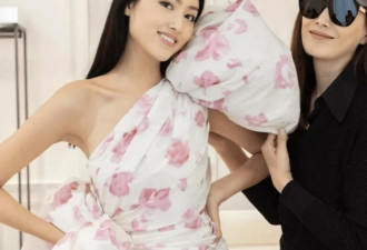 任达华女儿出席巴黎名媛舞会，张艺谋女儿也出席