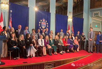 卑诗新政府组成，四华裔入阁，周烱华任公民服务厅长