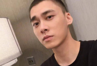 李易峰现身日本被偶遇:瘦了太多变素人,无人围观
