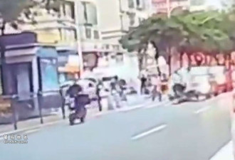 珠海汽车失控撞过斑马线行人 多人倒地传3丧生