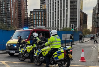 美国驻英国大使馆紧急封锁 现场传出爆炸声