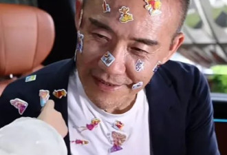 73岁王石独自带娃，4岁幼女身高惊人