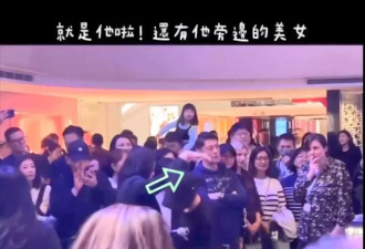 霍建华林心如合体看7岁女儿演出，华哥一直盯着女儿