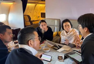 泰国女总理佩通坦拒绝采访 一家人全身名牌惹争议