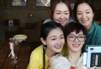 剃寸头带舌钉，为男友切掉子宫，昔日的“儿歌天后”范晓萱，如今47岁怎样了？