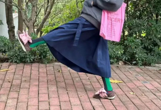 被“东北全智贤”孙千美到啦！灰色夹克搭藏蓝色半裙，尽显高级感