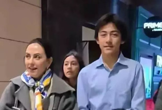 安娜带儿女现身电影首映礼，诺一越来越像刘烨