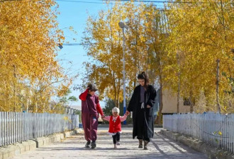 儿子靠不住，农村现在流行养女防老
