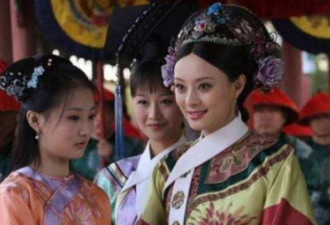 清宫剧中为何嫔妃都“系条白巾” 原因让人脸红