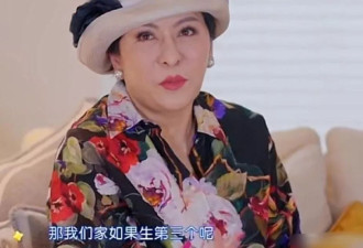 郭碧婷独自带娃逛街，4岁女儿身高抢镜