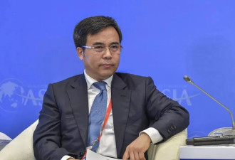 被判死缓的中行原董事长，有两大爱好...