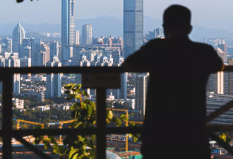 花光30万后，失业的互联网中年第五次转行失败