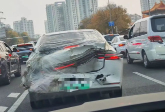 破烂网约车遭疯狂吐槽,网友调侃一个敢开一个敢坐
