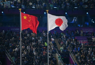 绝望情绪蔓延 中国人正生活在“历史垃圾时间”