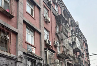 年轻人正在抢购北京老破小：便宜、先上车再说